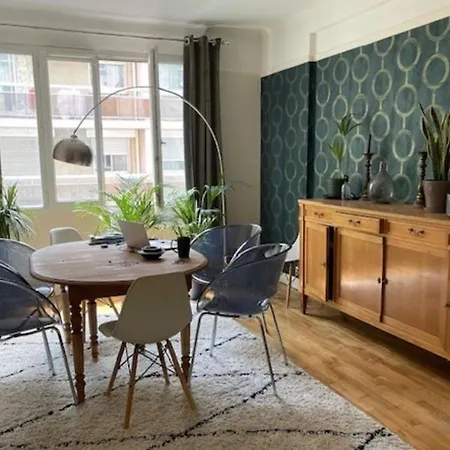 6 Pers, Champs-elysees Apartment